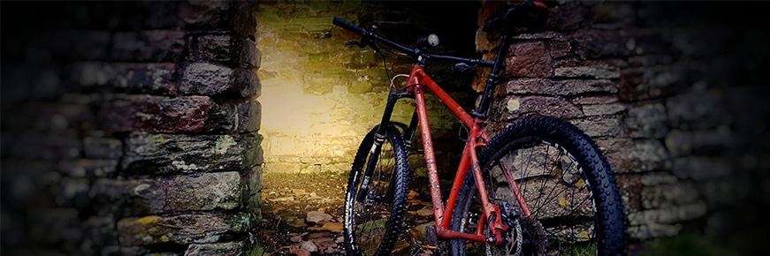 Dark Skies Cycling. Be Seen, Be Safe. banner image