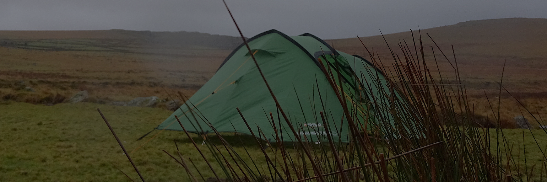 A guide to Wild Camping on Dartmoor banner image